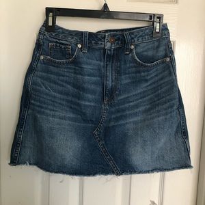 American Eagle blue Jean mini skirt size 26